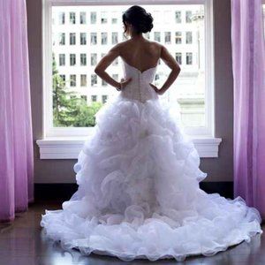 Wedding Dress- Allure Bridal C170